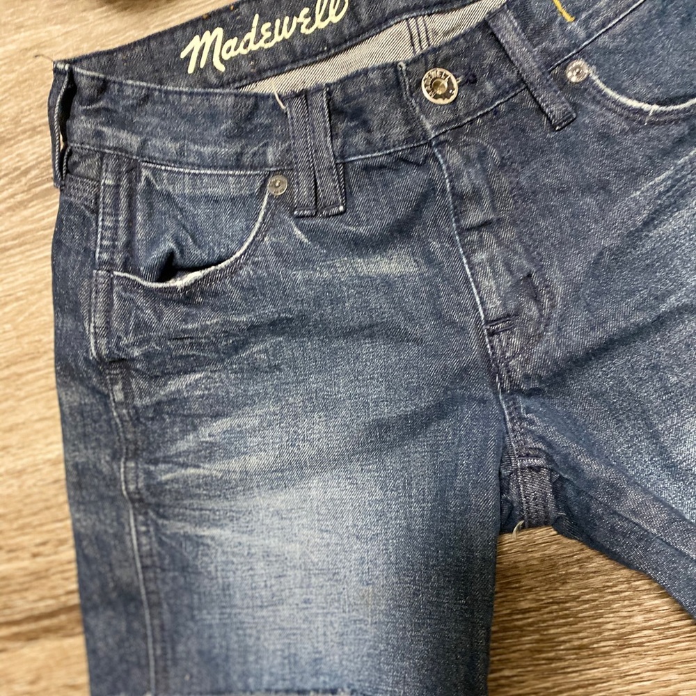 MADEWELL distressed shorts - Picture 3 of 7